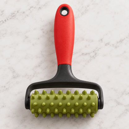 Pizza Dough Docker Roller — package contents
